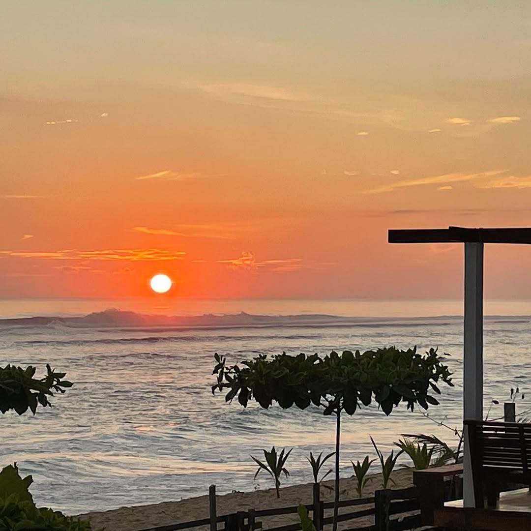 Sunrise at the pool